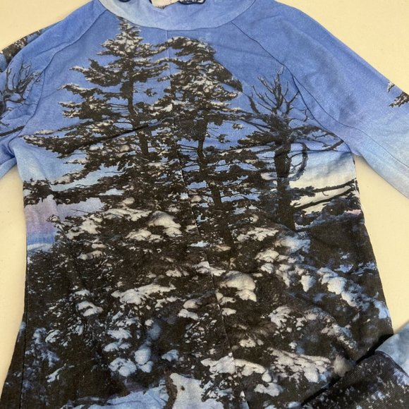 NEW XS FREE PEOPLE FP MOVEMENT BLUE BLACK PRINTED HIGH JUMP LONG SLV TOP SHIRT - Picture 7 of 9